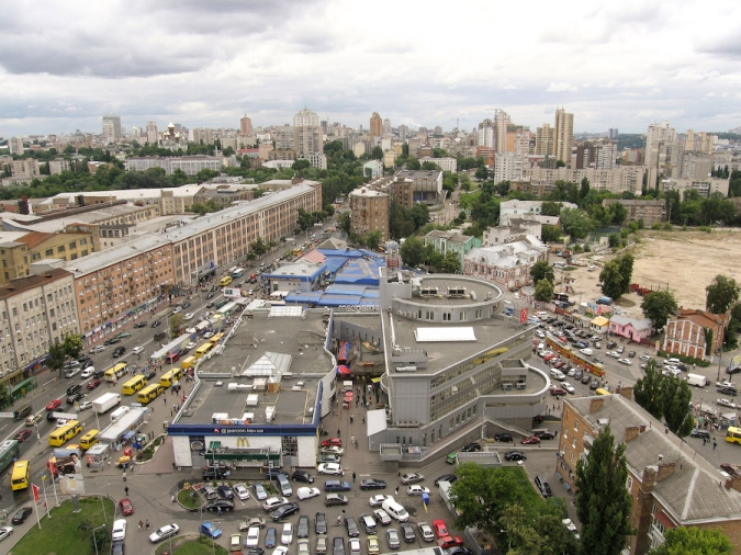 Жилье_посуточно_возле_метро_Лукьяновка.jpg Жилье_посуточно_возле_метро_Лукьяновка.jpg